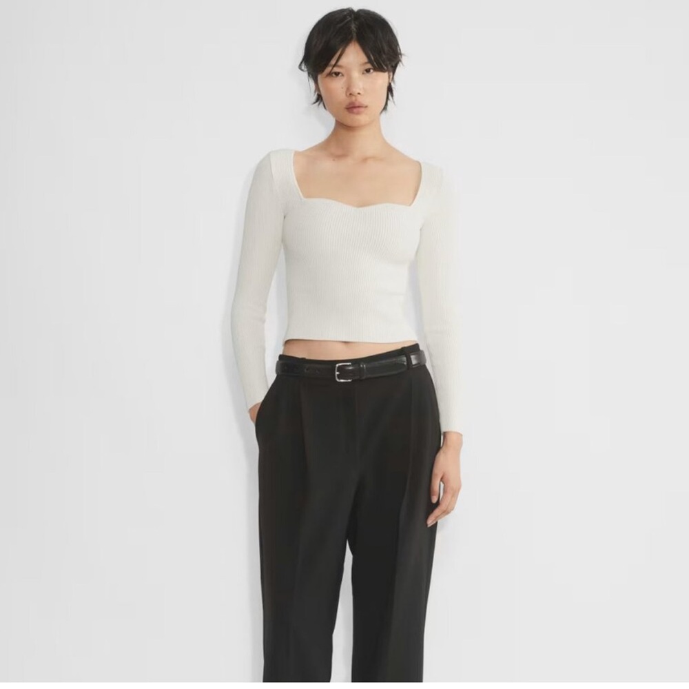 Aritzia | Babaton Ribbed Long Sleeve Sweetheart Neck Top